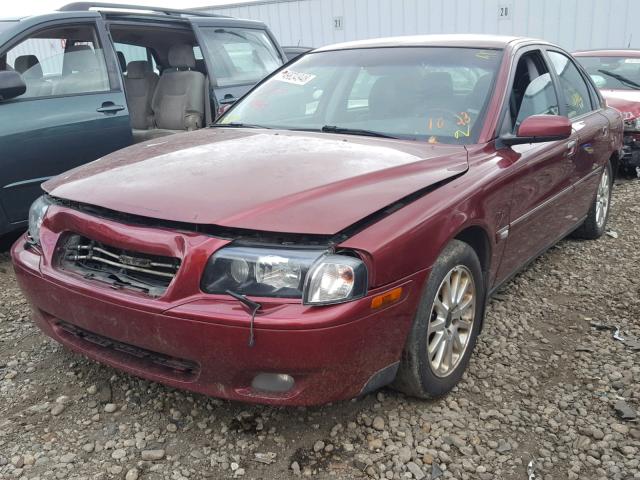 YV1TH592051395512 - 2005 VOLVO S80 2.5T RED photo 2