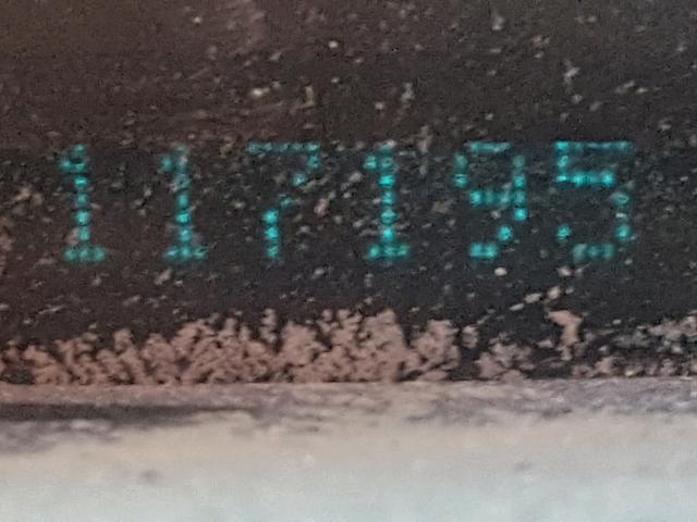 1GCES14H75B118712 - 2005 CHEVROLET SSR 银色 照片 8