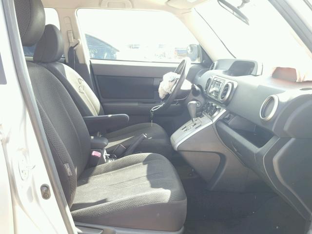 JTLKE50E191068967 - 2009 TOYOTA SCION XB Gümüş foto 5