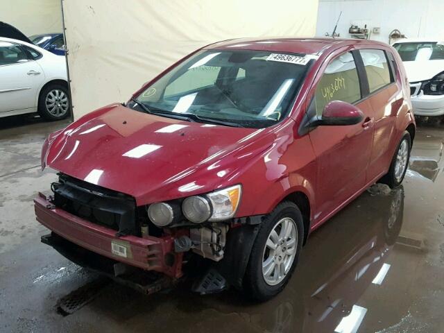 1G1JA6SHXC4224857 - 2012 CHEVROLET SONIC LS წითელი ფოტო 2