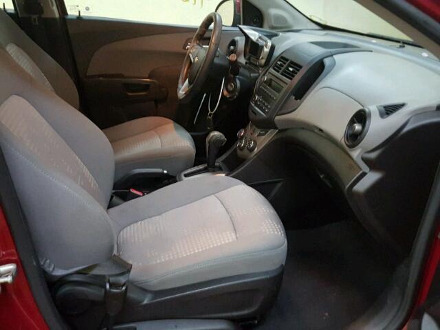 1G1JA6SHXC4224857 - 2012 CHEVROLET SONIC LS წითელი ფოტო 5