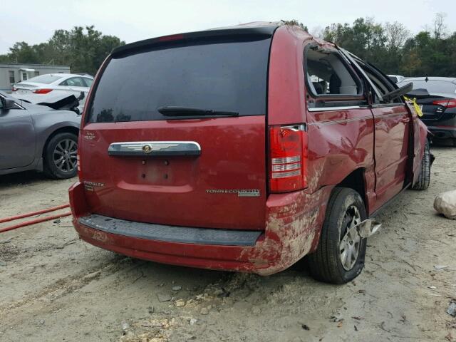 2A4RR4DE6AR173968 - 2010 CHRYSLER TOWN & COU RED photo 4