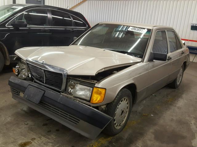 WDBDA28D7MF740695 - 1991 MERCEDES-BENZ 190 E 2.3 TAN photo 2