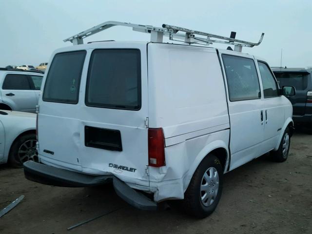 1GCDM19W6YB206796 - 2000 CHEVROLET ASTRO WHITE photo 4