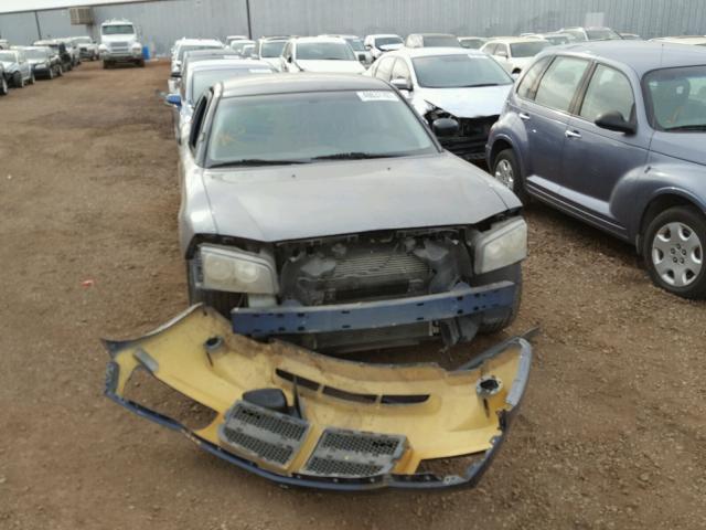 2B3KA43H48H321899 - 2008 DODGE CHARGER BLUE photo 9