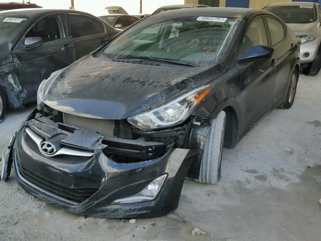 KMHDH4AE1GU636954 - 2016 HYUNDAI ELANTRA SE BLACK photo 2