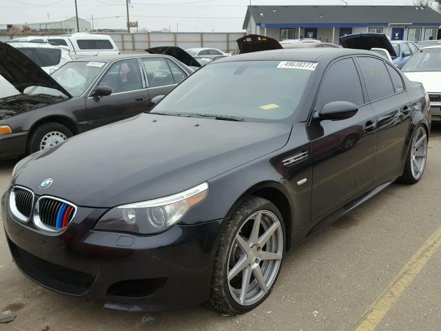 WBSNB93546B583092 - 2006 BMW M5 BLACK photo 2