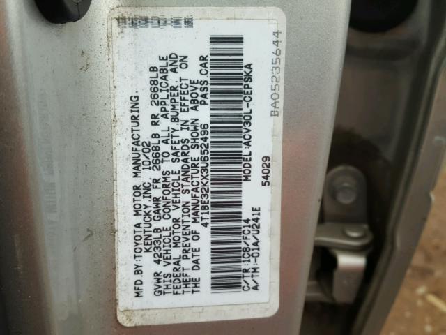 4T1BE32KX3U652496 - 2003 TOYOTA CAMRY LE SILVER photo 10