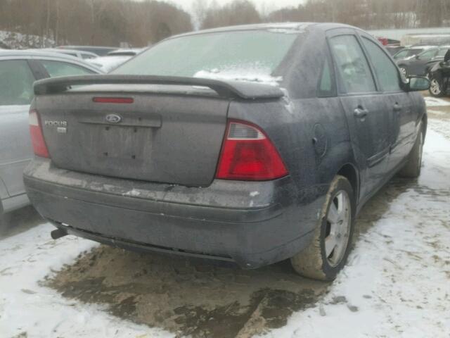 1FAHP34N87W360698 - 2007 FORD FOCUS SES GRAY photo 4