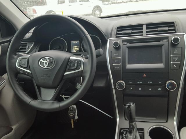 4T1BF1FK6GU507585 - 2016 TOYOTA CAMRY LE 蓝色 照片 9