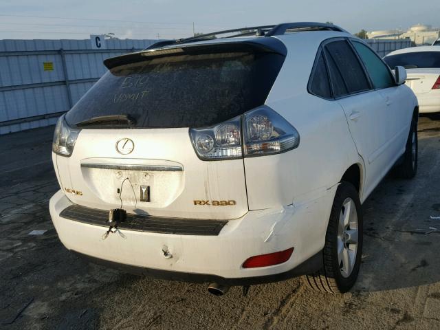 JTJHA31U150081310 - 2005 LEXUS RX 330 WHITE photo 4