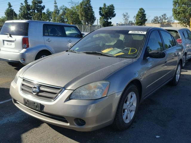 1N4AL11E33C192440 - 2003 NISSAN ALTIMA BAS GRAY photo 2