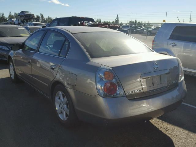 1N4AL11E33C192440 - 2003 NISSAN ALTIMA BAS GRAY photo 3