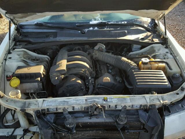 2C3LA43R27H772263 - 2007 CHRYSLER 300 WHITE photo 7