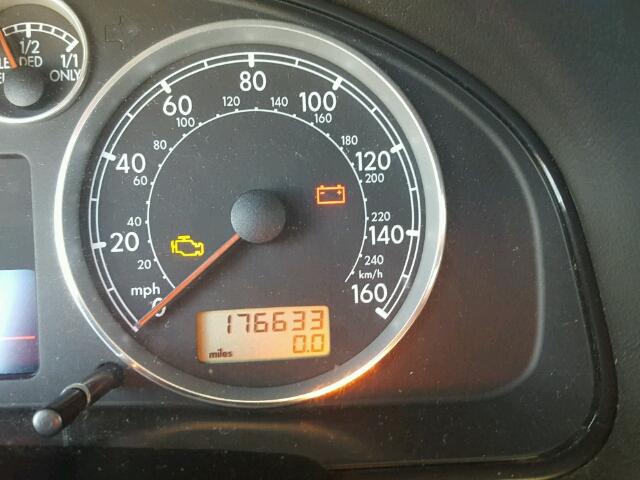 WVWYH63B92E001939 - 2002 VOLKSWAGEN PASSAT GLX 银色 照片 8