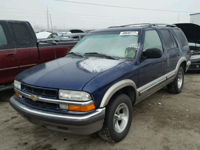 1GNCS13W9X2166732 - 1999 CHEVROLET BLAZER BLUE photo 2