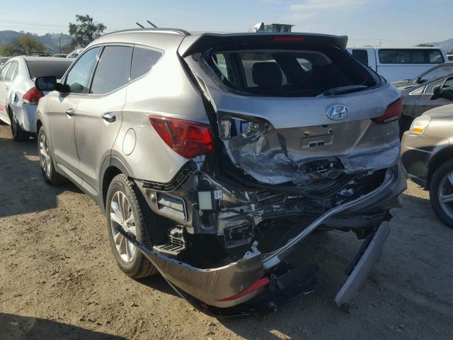 5XYZU4LA3HG485876 - 2017 HYUNDAI SANTA FE S SILVER photo 3