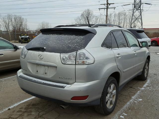 2T2HA31U25C070241 - 2005 LEXUS RX 330 SILVER photo 4