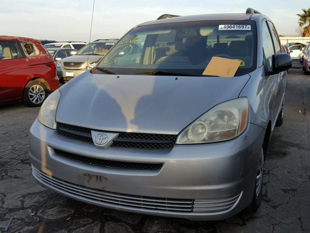 5TDZA23C25S297914 - 2005 TOYOTA SIENNA CE SILVER photo 2