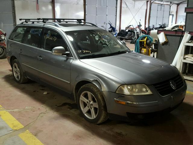 WVWYH63B44E260826 - 2004 VOLKSWAGEN PASSAT GLX 灰色 照片 1