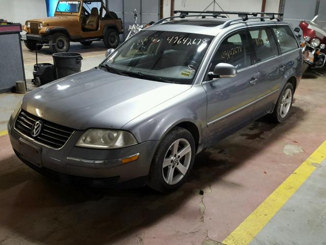 WVWYH63B44E260826 - 2004 VOLKSWAGEN PASSAT GLX 灰色 照片 2