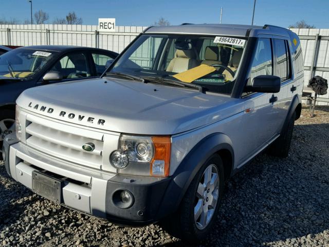 SALAG25476A372664 - 2006 LAND ROVER LR3 HSE SILVER photo 2