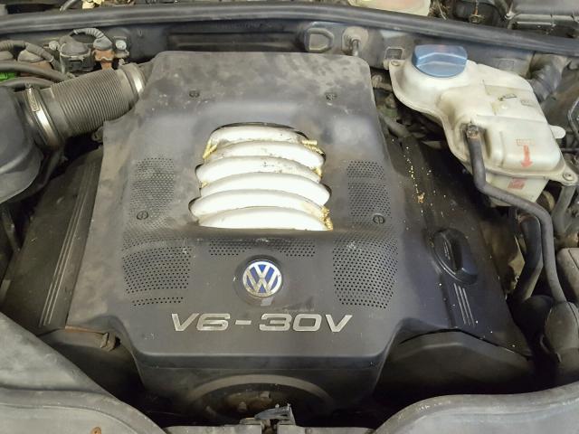 WVWWH23B2YE322472 - 2000 VOLKSWAGEN PASSAT GLX 蓝色 照片 7