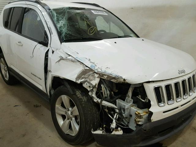 1C4NJDBB3GD778417 - 2016 JEEP COMPASS SP WHITE photo 9