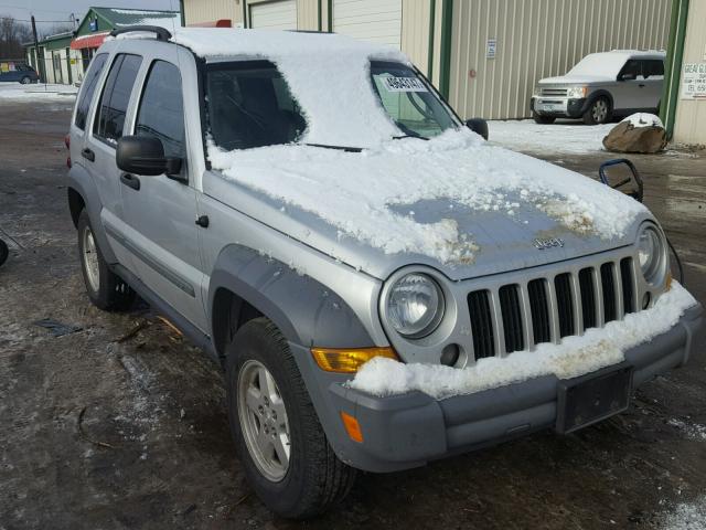 1J4GL48K35W602439 - 2005 JEEP LIBERTY SP SILVER photo 1