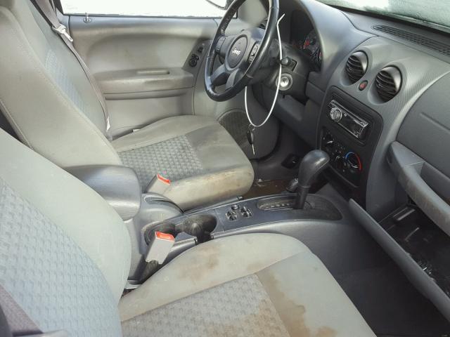 1J4GL48K35W602439 - 2005 JEEP LIBERTY SP SILVER photo 5