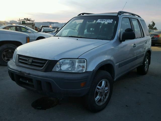 JHLRD1868WC058376 - 1998 HONDA CR-V EX SILVER photo 2