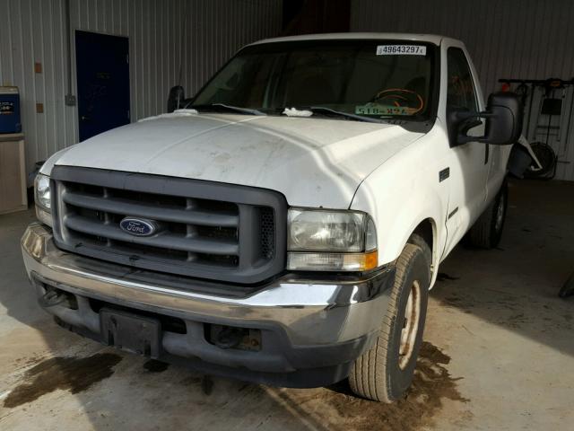 1FTNF20F72EA61226 - 2002 FORD F250 SUPER WHITE photo 2