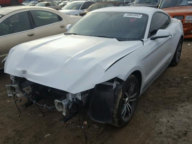 1FA6P8TH4H5213043 - 2017 FORD MUSTANG WHITE photo 2