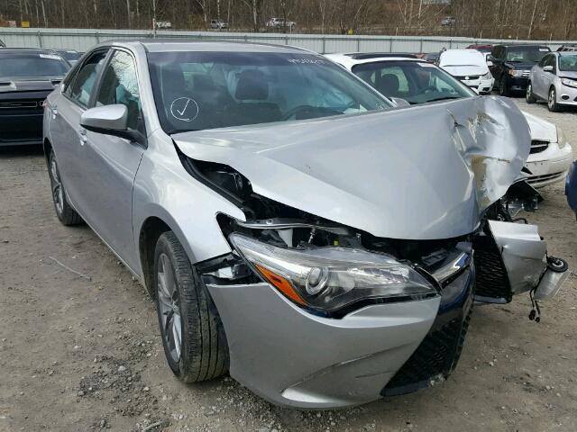 4T1BF1FK0HU392872 - 2017 TOYOTA CAMRY LE 灰色 照片 1