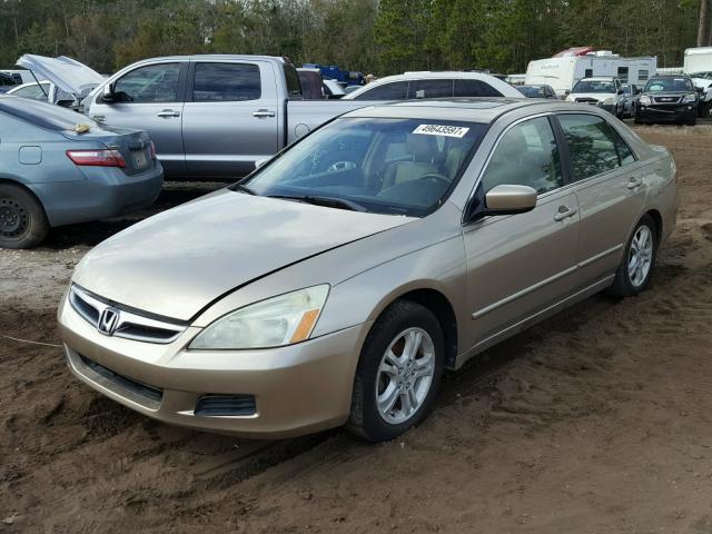 1HGCM56877A187173 - 2007 HONDA ACCORD EX GOLD photo 2