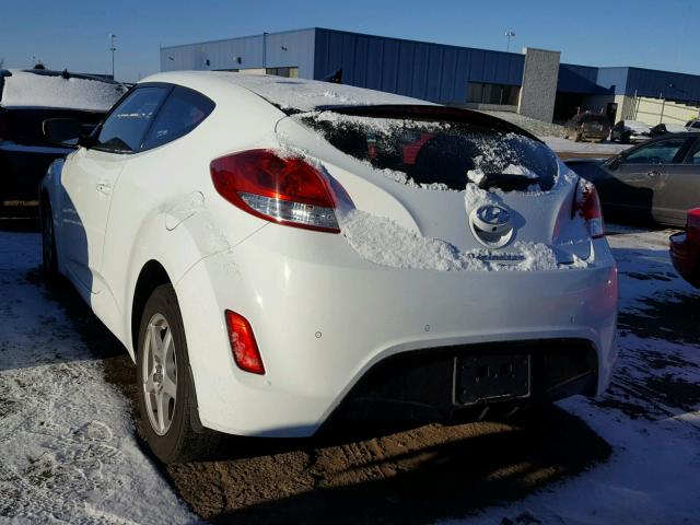 KMHTC6AD1CU066039 - 2012 HYUNDAI VELOSTER B SILVER photo 3