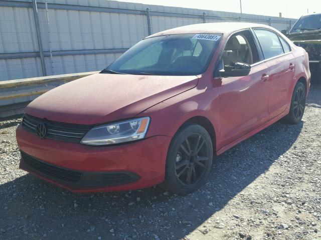 3VW3L7AJ5DM361101 - 2013 VOLKSWAGEN JETTA TDI RED photo 2