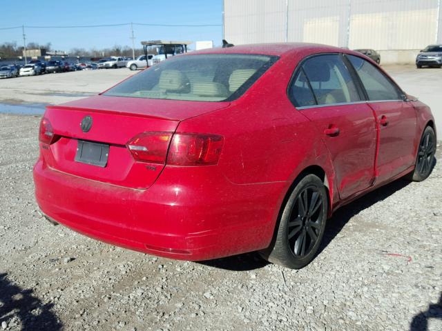 3VW3L7AJ5DM361101 - 2013 VOLKSWAGEN JETTA TDI RED photo 4