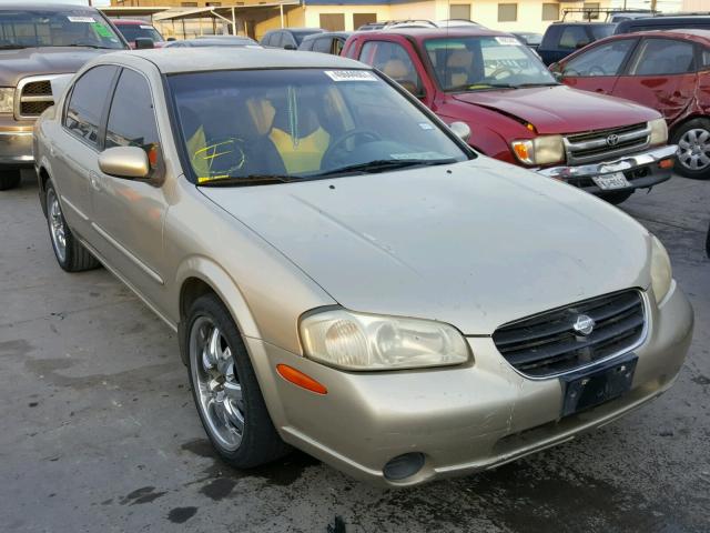 JN1CA31D7YT754684 - 2000 NISSAN MAXIMA GLE GOLD photo 1