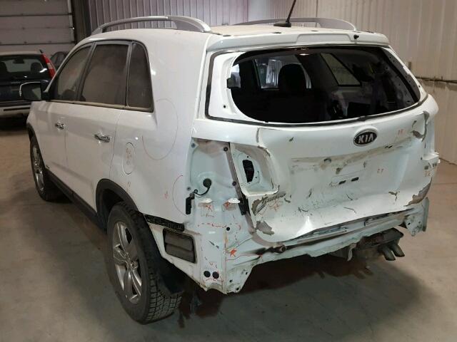 5XYKUDA2XCG251630 - 2012 KIA SORENTO EX WHITE photo 3