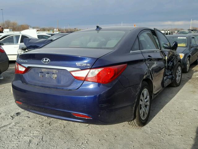 5NPEB4AC4DH536605 - 2013 HYUNDAI SONATA GLS BLUE photo 4