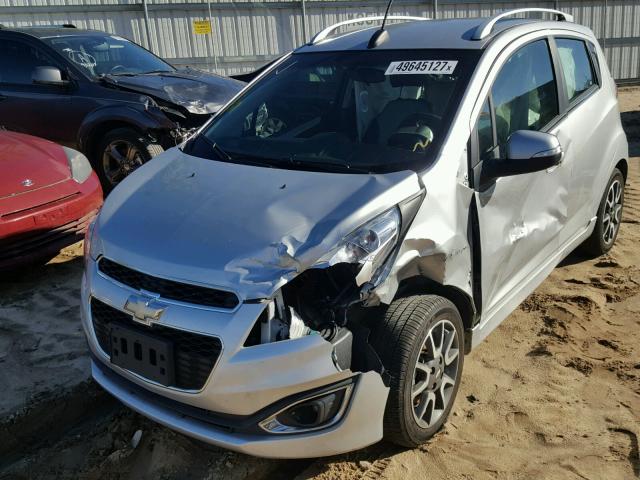 KL8CF6S96FC763313 - 2015 CHEVROLET SPARK 2LT SILVER photo 2