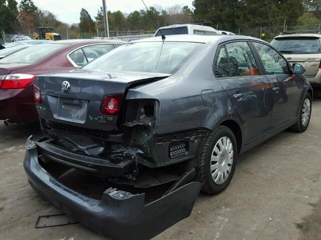 3VWJM71K98M106793 - 2008 VOLKSWAGEN JETTA S GRAY photo 4