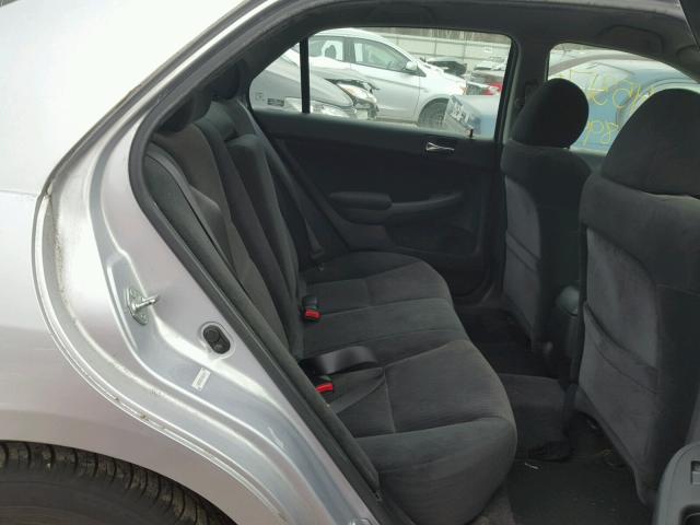 1HGCM55485A162245 - 2005 HONDA ACCORD LX SILVER photo 6