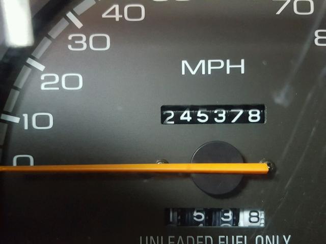 4S1CL11L2N4227573 - 1992 ISUZU CONVENTION WHITE photo 8