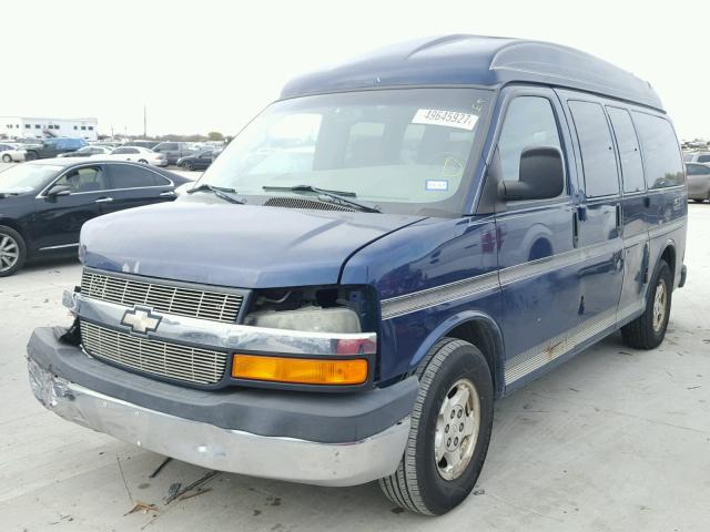 1GBFH15TX41188557 - 2004 CHEVROLET EXPRESS G1 BLUE photo 2