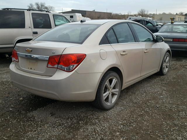 1G1PG5SC4C7114912 - 2012 CHEVROLET CRUZE LT GOLD photo 4