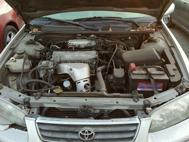 4T1BG22K41U101644 - 2001 TOYOTA CAMRY CE SILVER photo 7