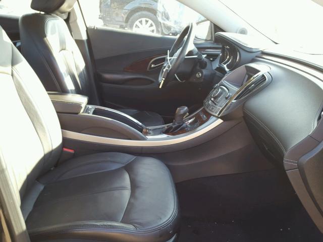 1G4GC5EG0AF169891 - 2010 BUICK LACROSSE C BLACK photo 5