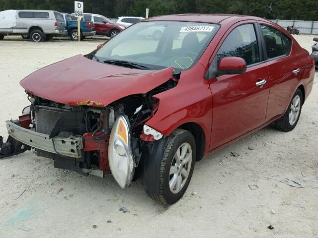 3N1CN7AP9CL825063 - 2012 NISSAN VERSA S RED photo 2